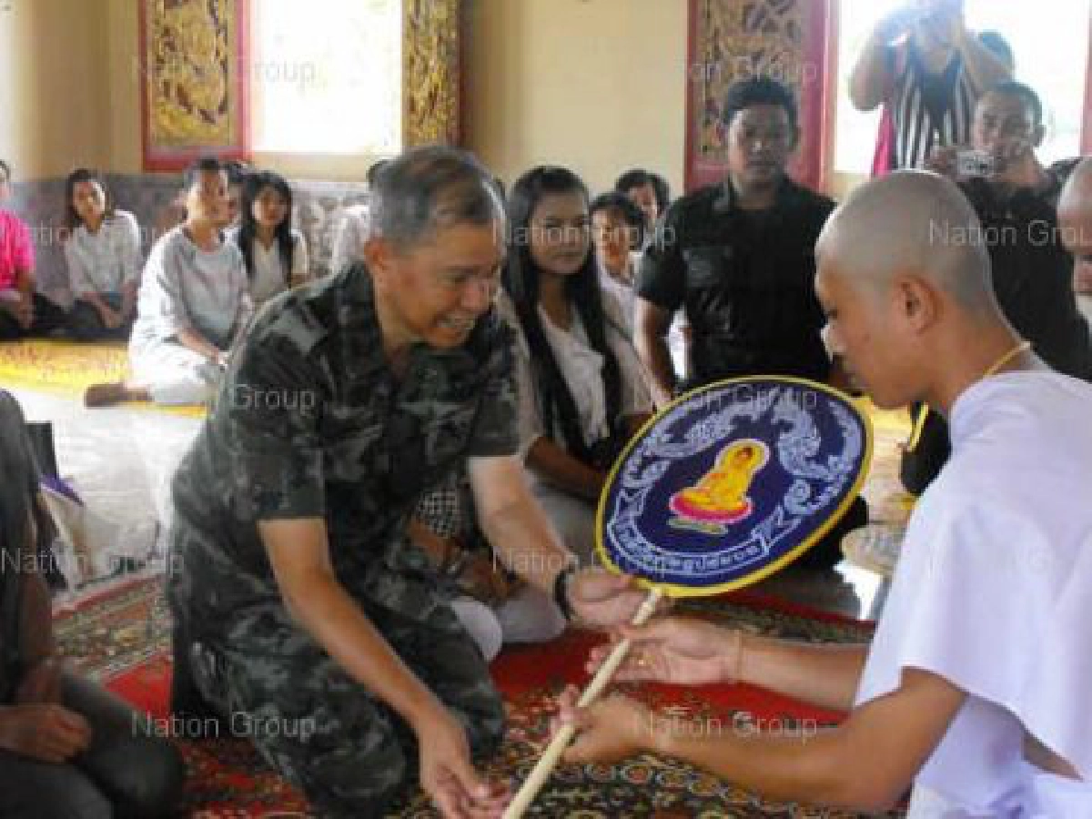 ประกาศ"พ.ร.บ.มั่นคง"4อำเภอสงขลาการเมืองนำทหาร...สมการที่รอวันพิสูจน์! ประกาศ"พ.ร.บ.มั่นคง"4อำเภอสงขลาการเมืองนำทหาร...สมการที่รอวันพิสูจน์!