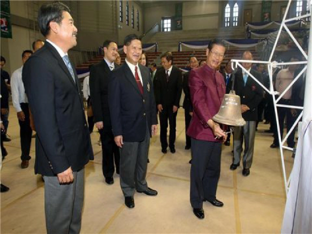 ไทยมอบยิมเนเซียมให้ลาว
