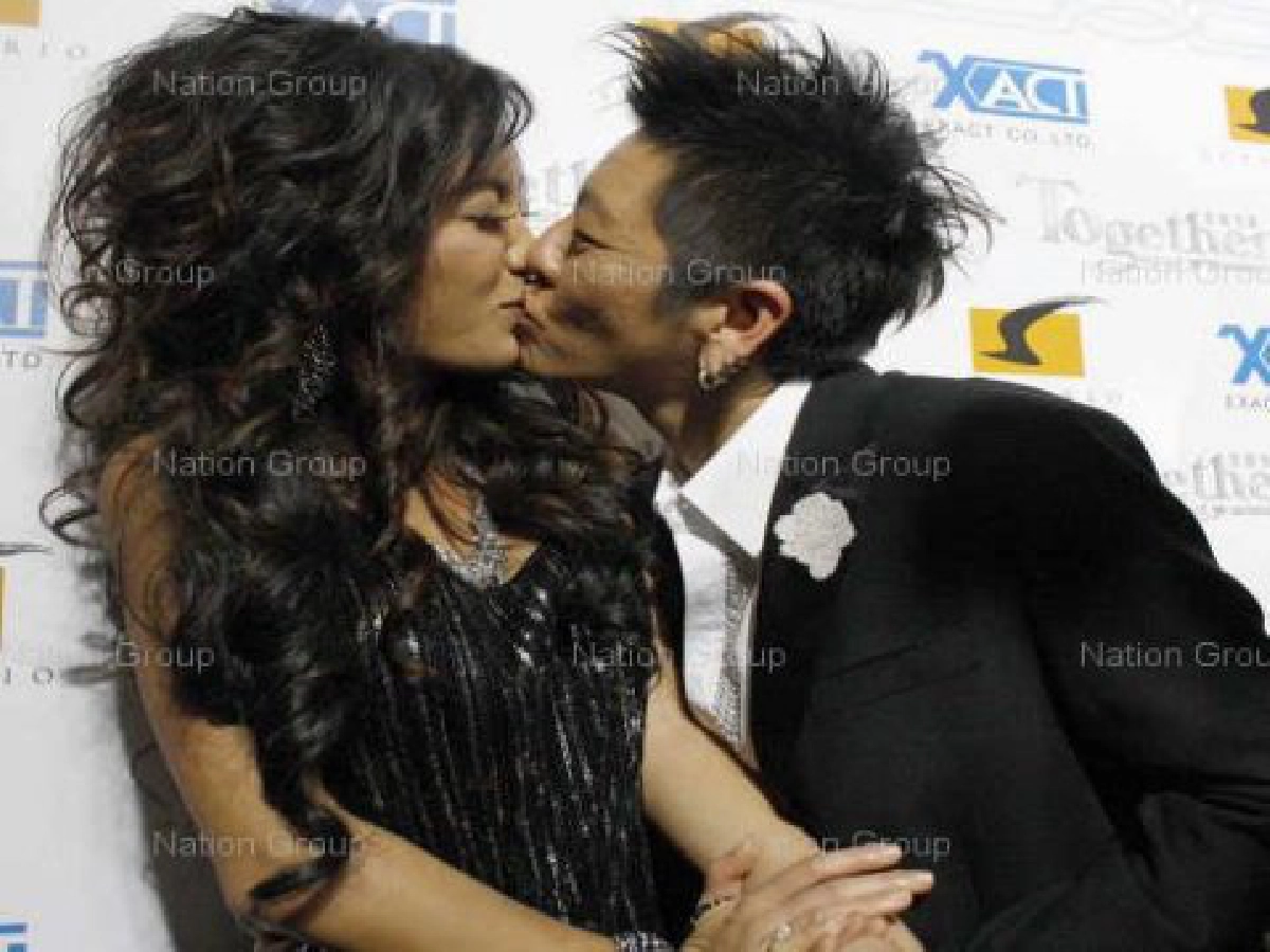 "ต๊อบ"จูบโชว์"ปีใหม่"หลังหมั้นเงียบบินแต่งมัลดีฟส์