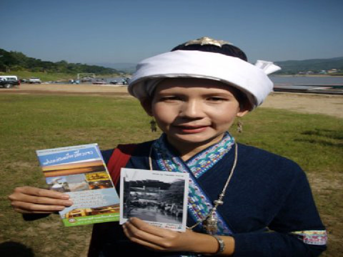 น้ำพระทัยจากในหลวง (5)
ชนเผ่าเชียงของถวายพระพรในหลวง
น้ำพระทัยจากในหลวง (5)
ชนเผ่าเชียงของถวายพระพรในหลวง