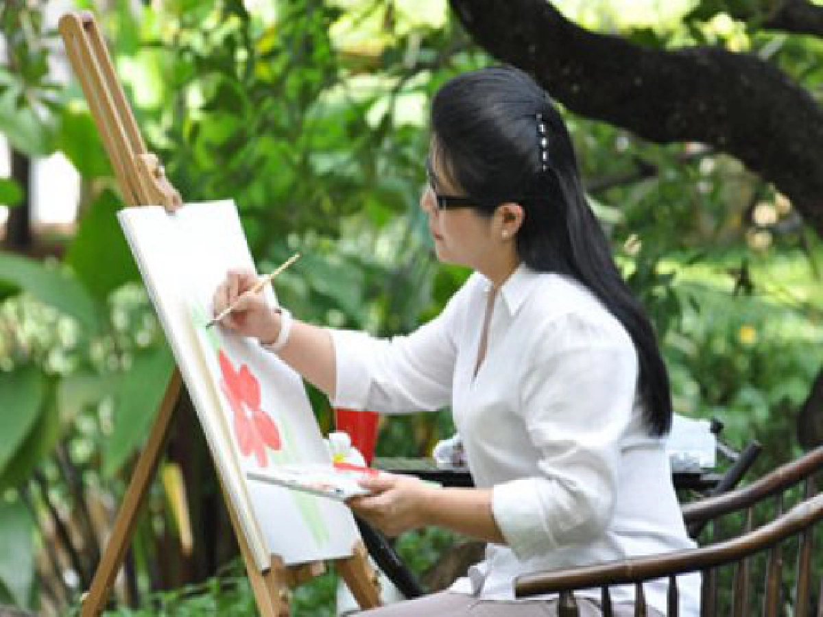 ดอกไม้สวย ช่วยผู้ป่วยยากไร้ 


