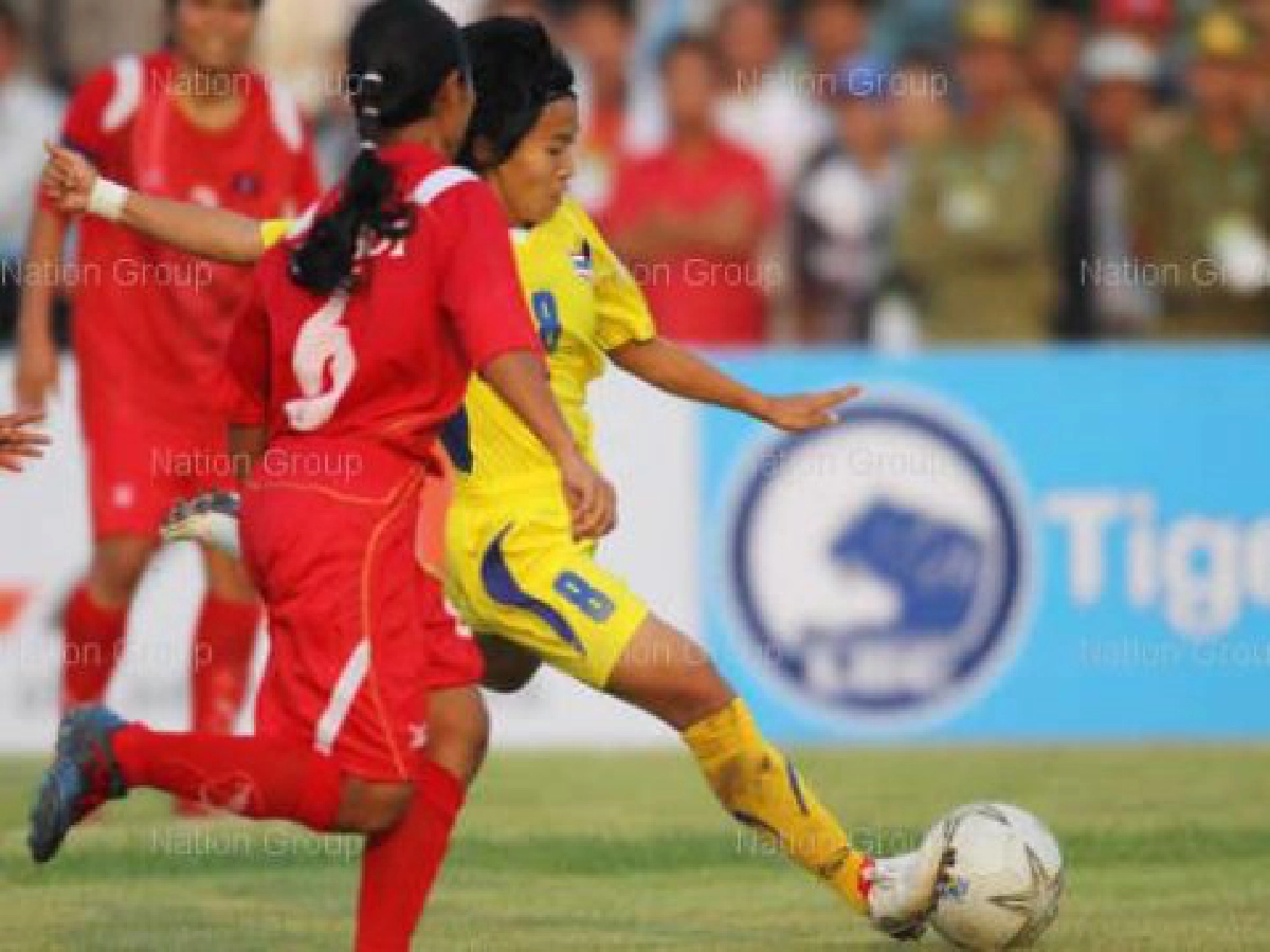แข้งสาวขยี้ลาว 4-1
ทะลุชิงเหรียญทอง