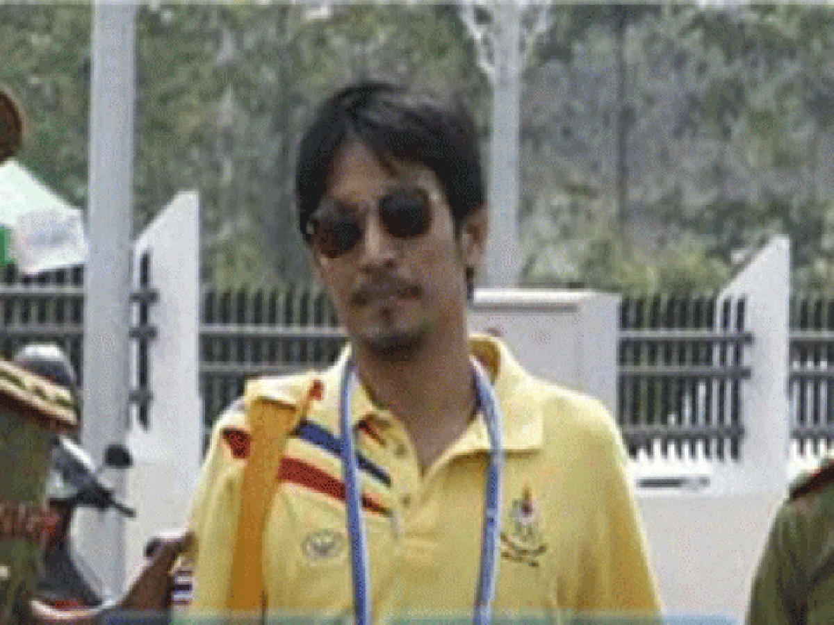 "เอ็กซ์-จักรกฤษณ์"ถูกตำรวจลาวรวบ "เอ็กซ์-จักรกฤษณ์"ถูกตำรวจลาวรวบ