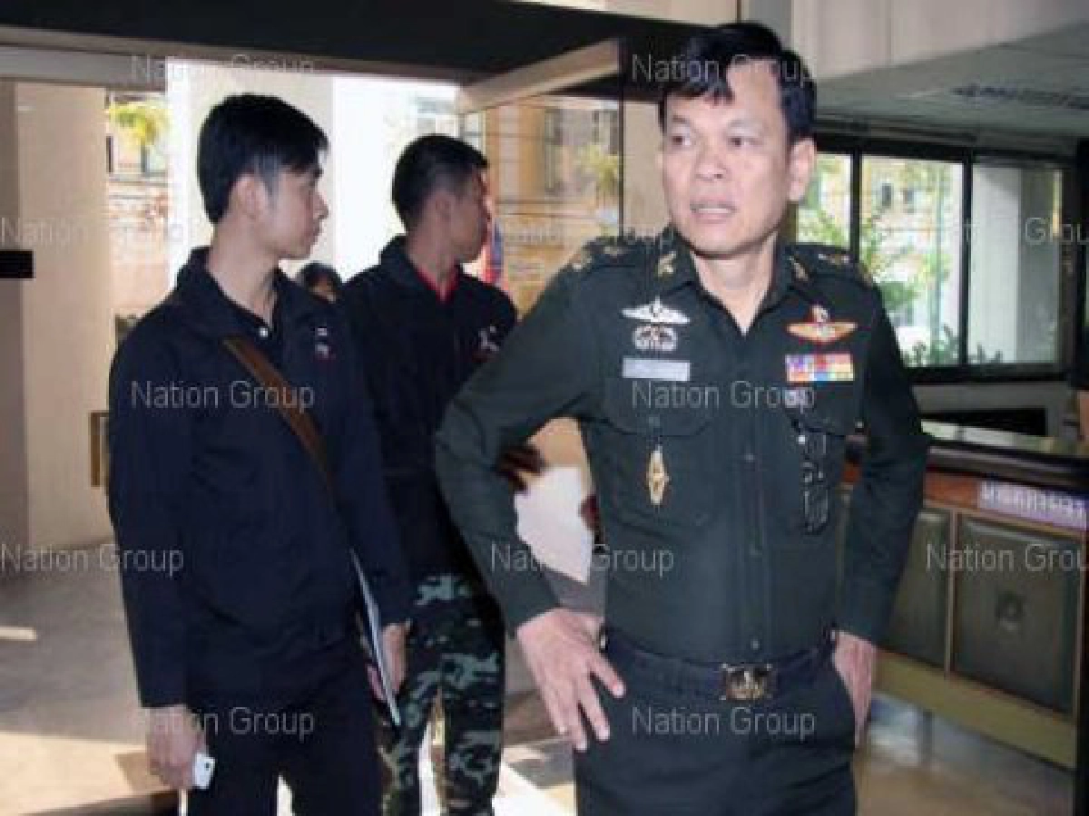 ศาลทหารสั่งจำคุกเสธ.แดงหมิ่นพล.ต.อ.สันต์ ศาลทหารสั่งจำคุกเสธ.แดงหมิ่นพล.ต.อ.สันต์
