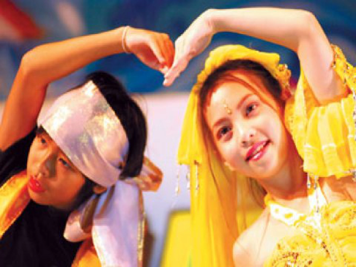 ลดโรคร้อนกับอีบุ๊กที่ ร.ร.นานาชาติสยาม ลดโรคร้อนกับอีบุ๊กที่ ร.ร.นานาชาติสยาม