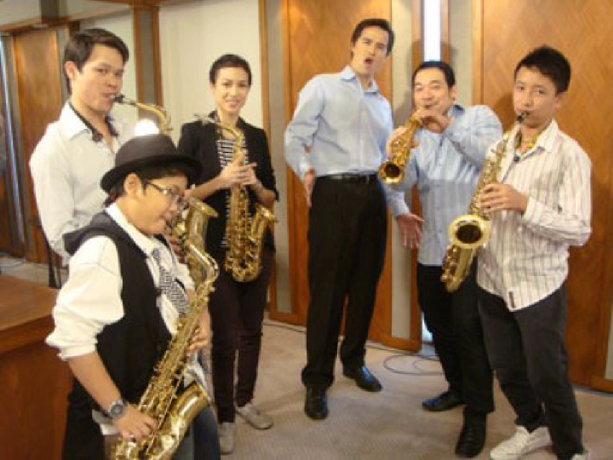 พฤหัสบดีที่ 25 ธันวาคม 2552

