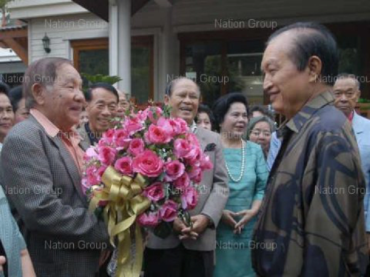 บิ๊กสุเตือนสติอย่าเห็นต่างชาติดีกว่าคนไทย 