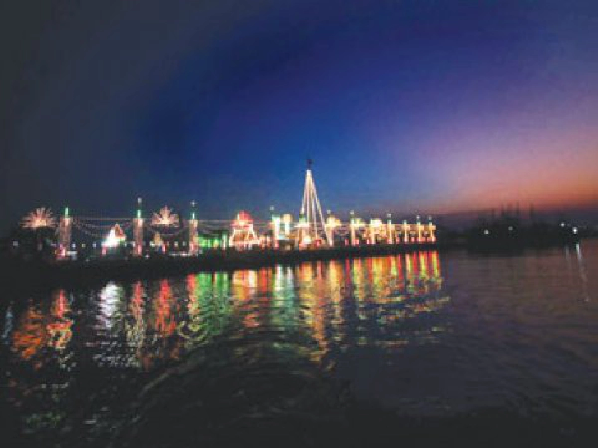 "พระเล่นเครื่องไฟ"พระครูวิสุทธิ์สิทธิคุณวัดโกรกกราก "พระเล่นเครื่องไฟ"พระครูวิสุทธิ์สิทธิคุณวัดโกรกกราก