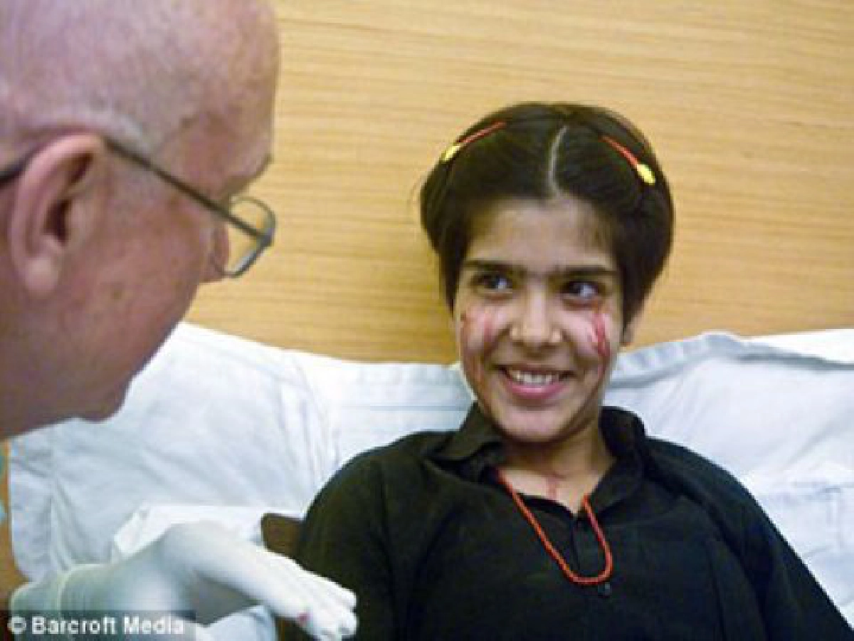 เด็กสาวผู้มีน้ำตาเป็นสายเลือด