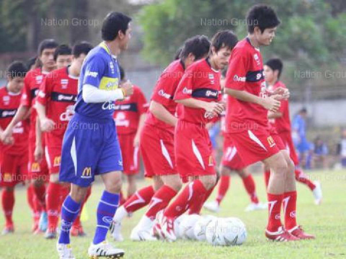 ไทยปรับ 3 ดวลโปแลนด์ บอย-เทิด-ชลลุย ร็อบโบ้ขอ3แต้ม ไทยปรับ 3 ดวลโปแลนด์ บอย-เทิด-ชลลุย ร็อบโบ้ขอ3แต้ม