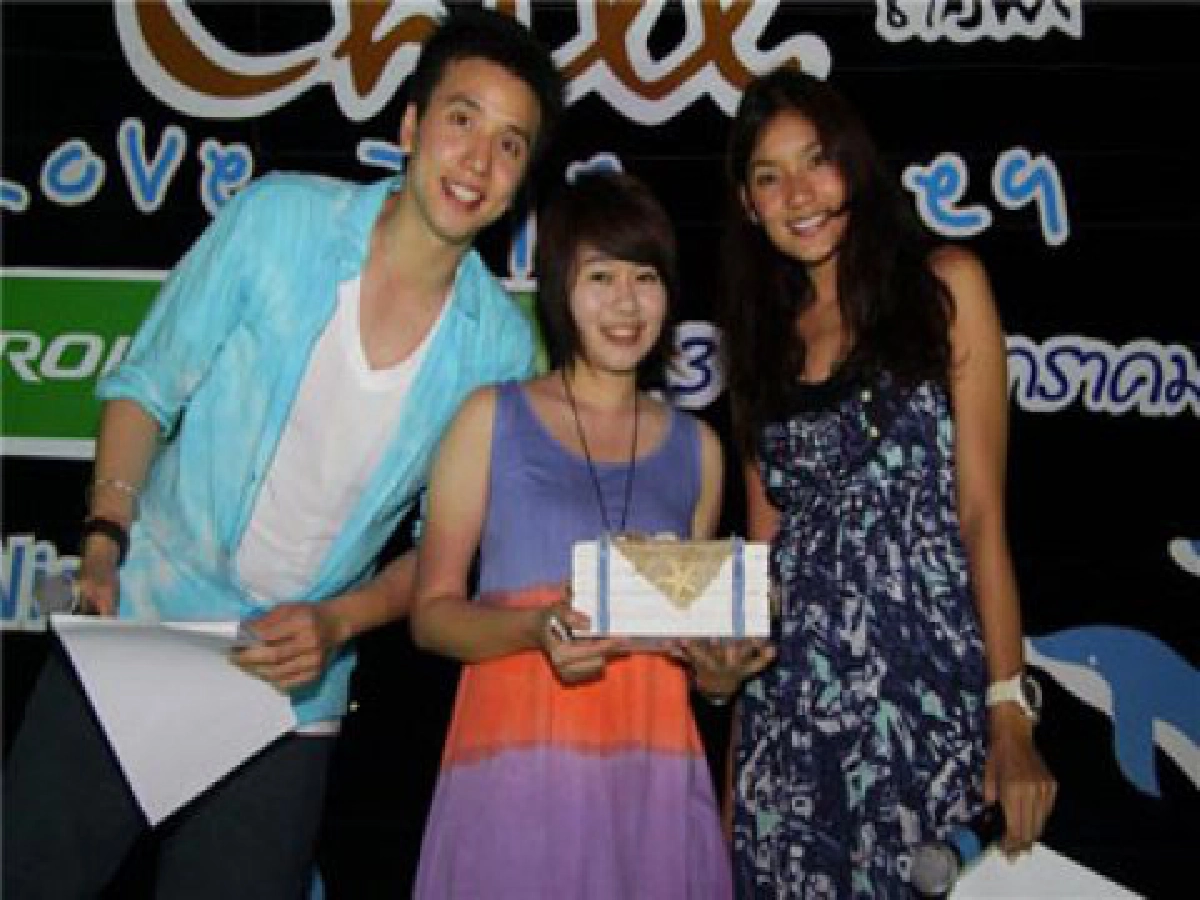 'ดีเจ เอิร์ธ-พัฟ' ยกก๊วนชาวชิล
ปลูกปะการังที่เกาะทะลุ

