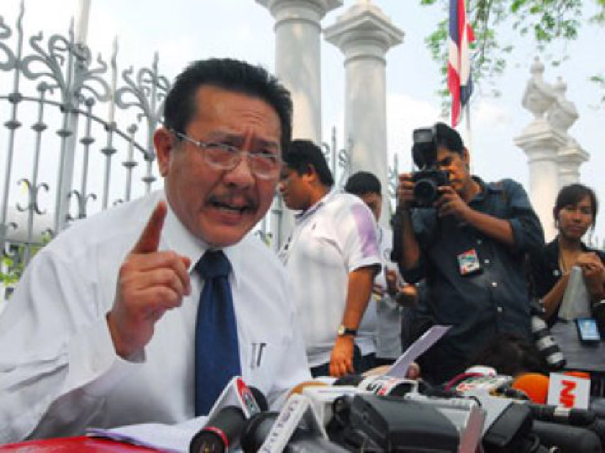 บทความพิเศษ-"ชูวิทย์"นักการเมืองเหมือนผ้าอ้อม 
