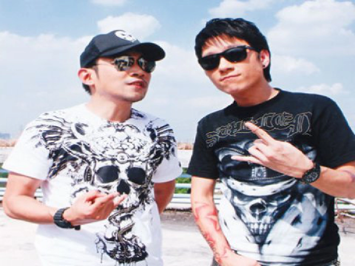 เสิร์ฟข่าวเม้าท์แตก (พุธที่ 3 ก.พ.53)
เสิร์ฟข่าวเม้าท์แตก (พุธที่ 3 ก.พ.53)