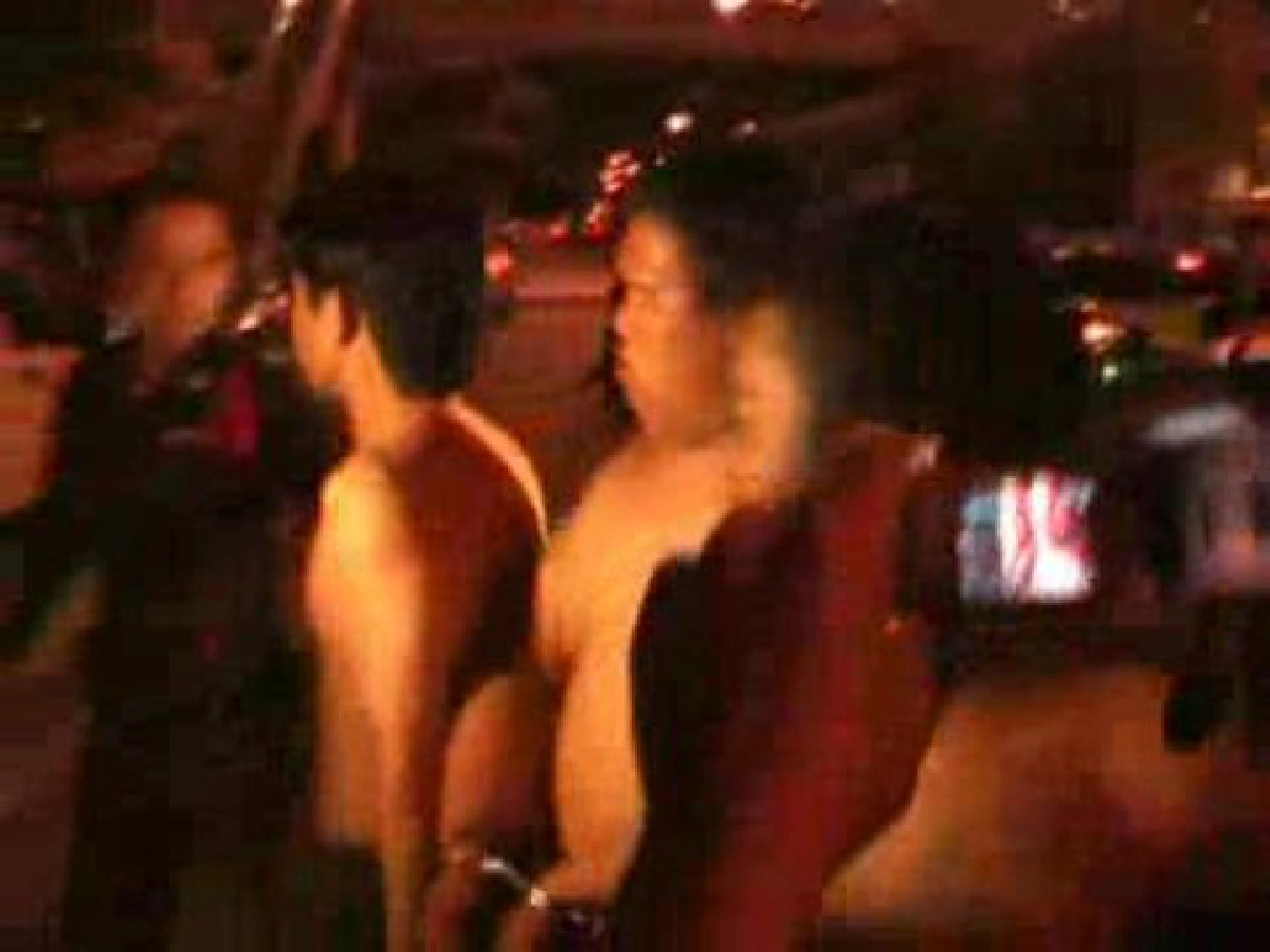 แท็กซี่หื่นพาพวกฉุดสาว16ถูกทื้บปางตาย แท็กซี่หื่นพาพวกฉุดสาว16ถูกทื้บปางตาย