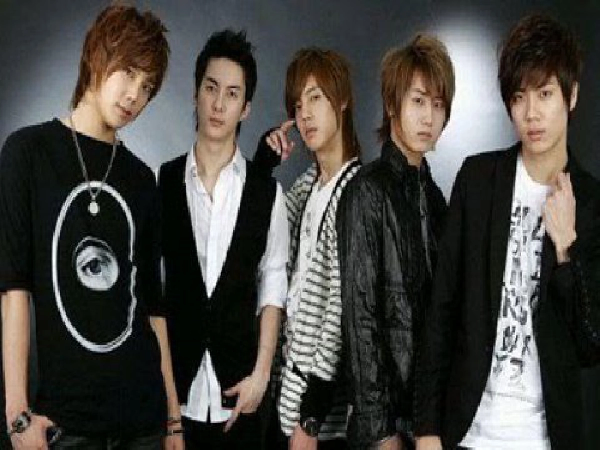 "ดับเบิ้ลเอสไฟว์โอวัน" 
พร้อมแล้วกับคอนเสิร์ตแรกในไทย 

