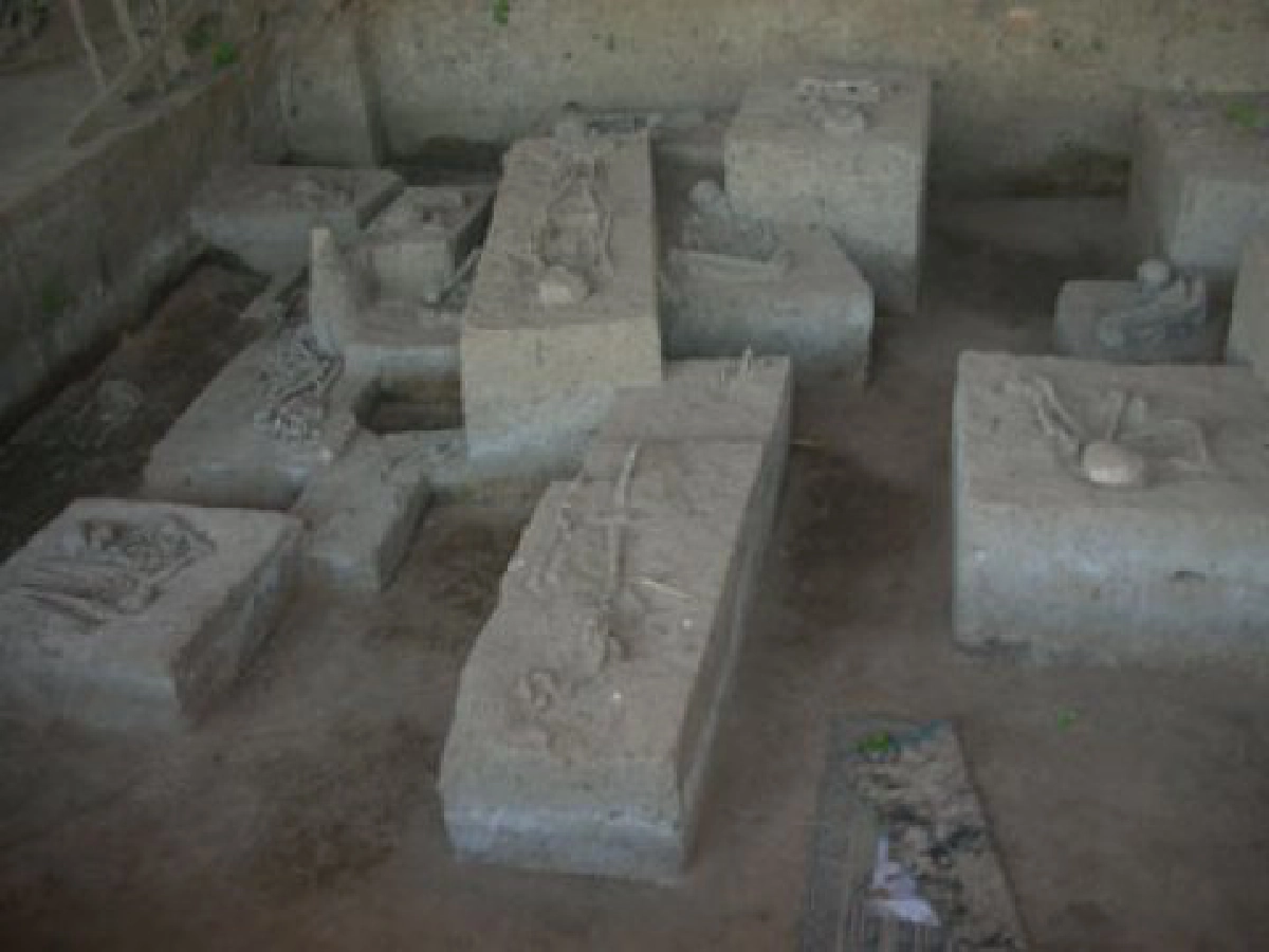 ศิลป์แห่งแผ่นดิน - ร่องรอยเมือง ธาญญบุรี
ศิลป์แห่งแผ่นดิน - ร่องรอยเมือง ธาญญบุรี