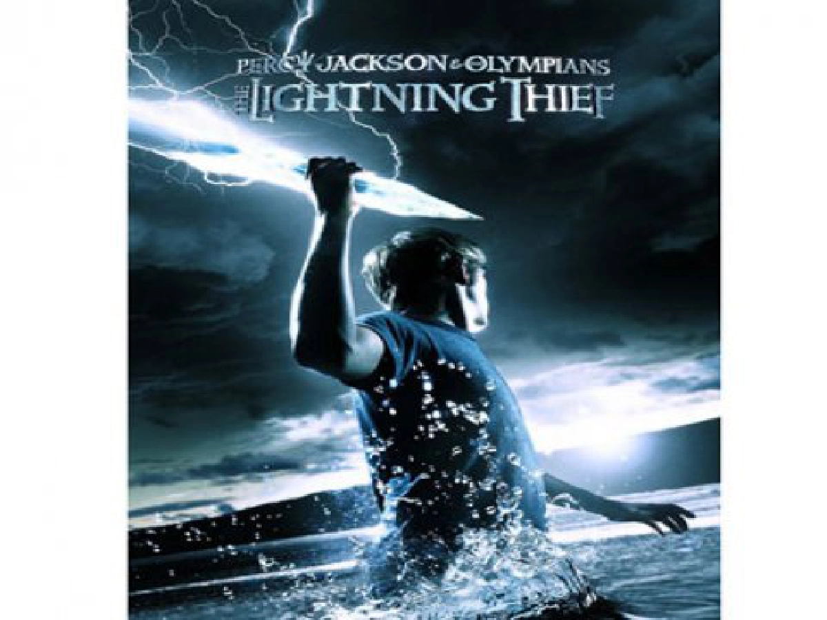 "Percy Jackson" 
เมื่อเทพกรีกไม่ได้คลาสสิก

