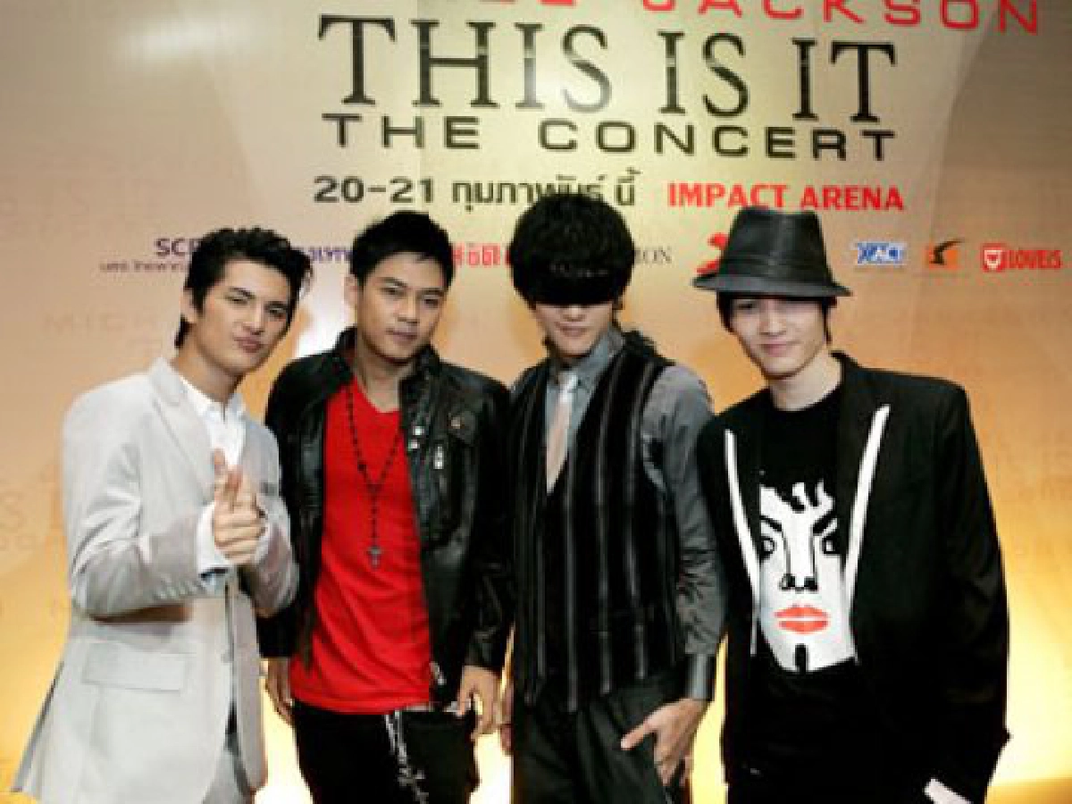 "โซนี่-แกรมมี่" ตอกย้ำชวนดู
"ดิส อีส อิท คอนเสิร์ต"
"โซนี่-แกรมมี่" ตอกย้ำชวนดู
"ดิส อีส อิท คอนเสิร์ต"
