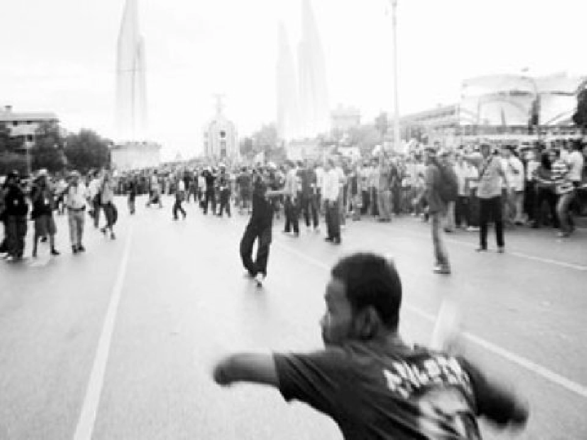 ภาพลักษณ์ไทยทั้งเสื่อมทั้งทรุด ภาพลักษณ์ไทยทั้งเสื่อมทั้งทรุด