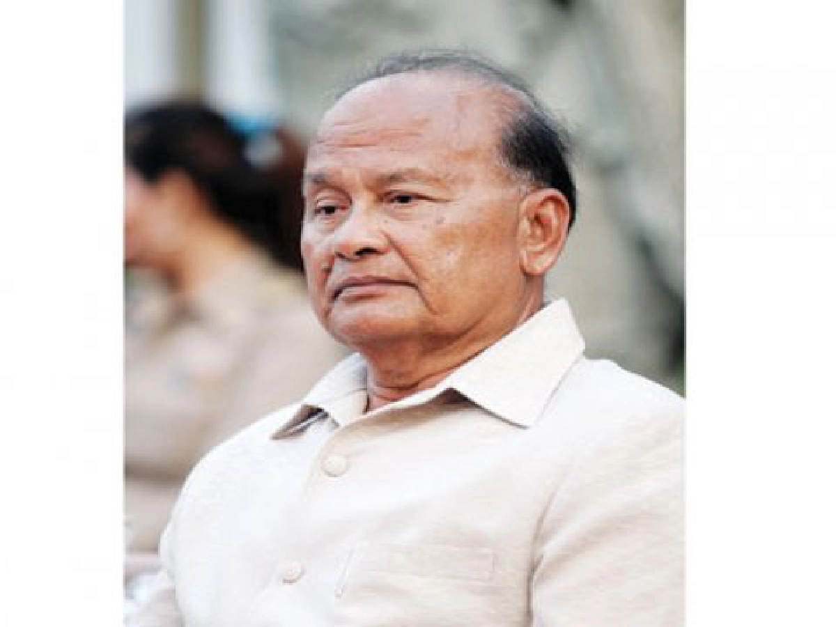 ชาวพุทธ 10 ชาติร่วมแห่ผ้าขึ้นธาตุเมืองนคร
ชาวพุทธ 10 ชาติร่วมแห่ผ้าขึ้นธาตุเมืองนคร
