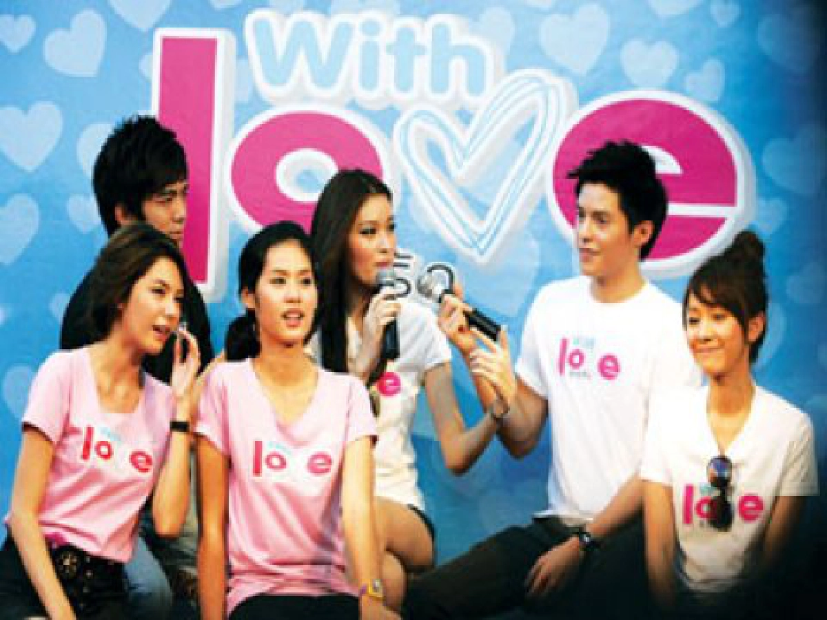 เสิร์ฟข่าวเม้าท์แตกประจำวันที่2มี.ค. เสิร์ฟข่าวเม้าท์แตกประจำวันที่2มี.ค.