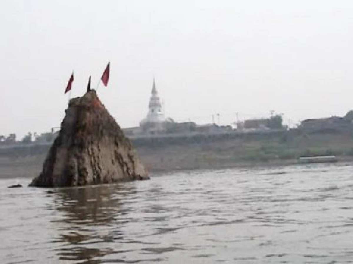 พระธาตุกลางน้ำโขงหนองคาย พระธาตุกลางน้ำโขงหนองคาย