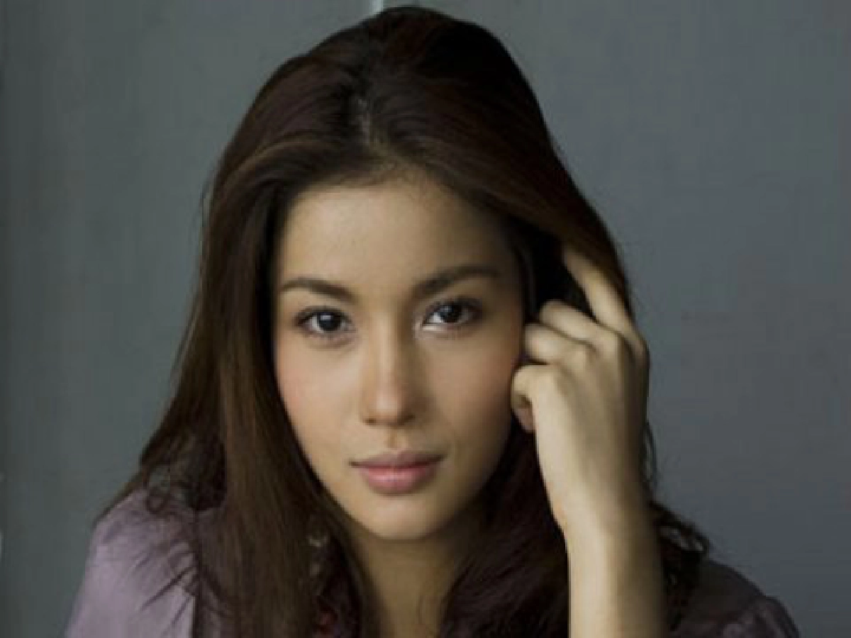 ภาพหลุดแดนซ์กระจาย"วิว" ไม่หวั่นถูกมองเป็นสาวปาร์ตี้ ภาพหลุดแดนซ์กระจาย"วิว" ไม่หวั่นถูกมองเป็นสาวปาร์ตี้