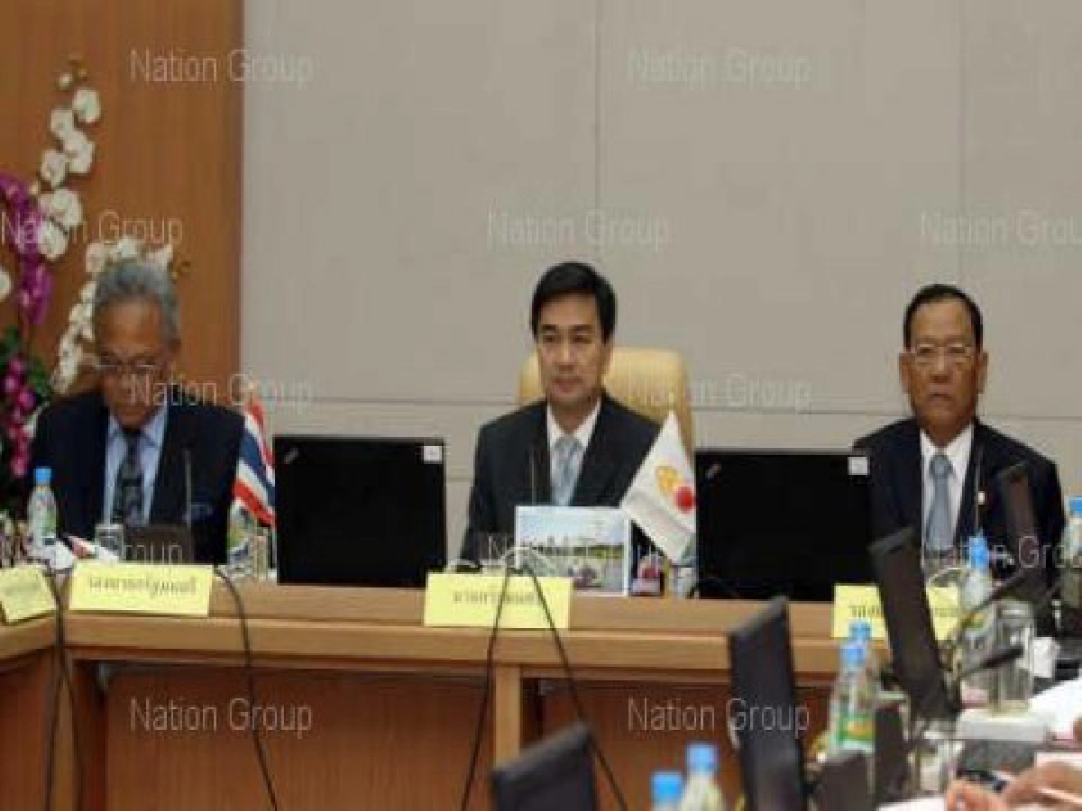 สาทิตย์ลั่นพุธ-พฤหัสนี้นายกฯไปสภา สาทิตย์ลั่นพุธ-พฤหัสนี้นายกฯไปสภา