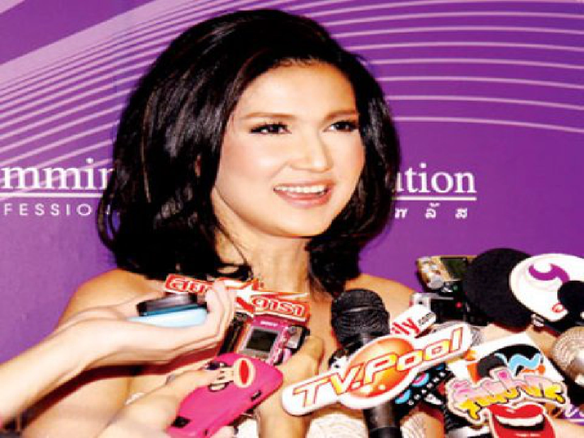 'กบ'ปัดเสียบแทน'แอน' 'กบ'ปัดเสียบแทน'แอน'