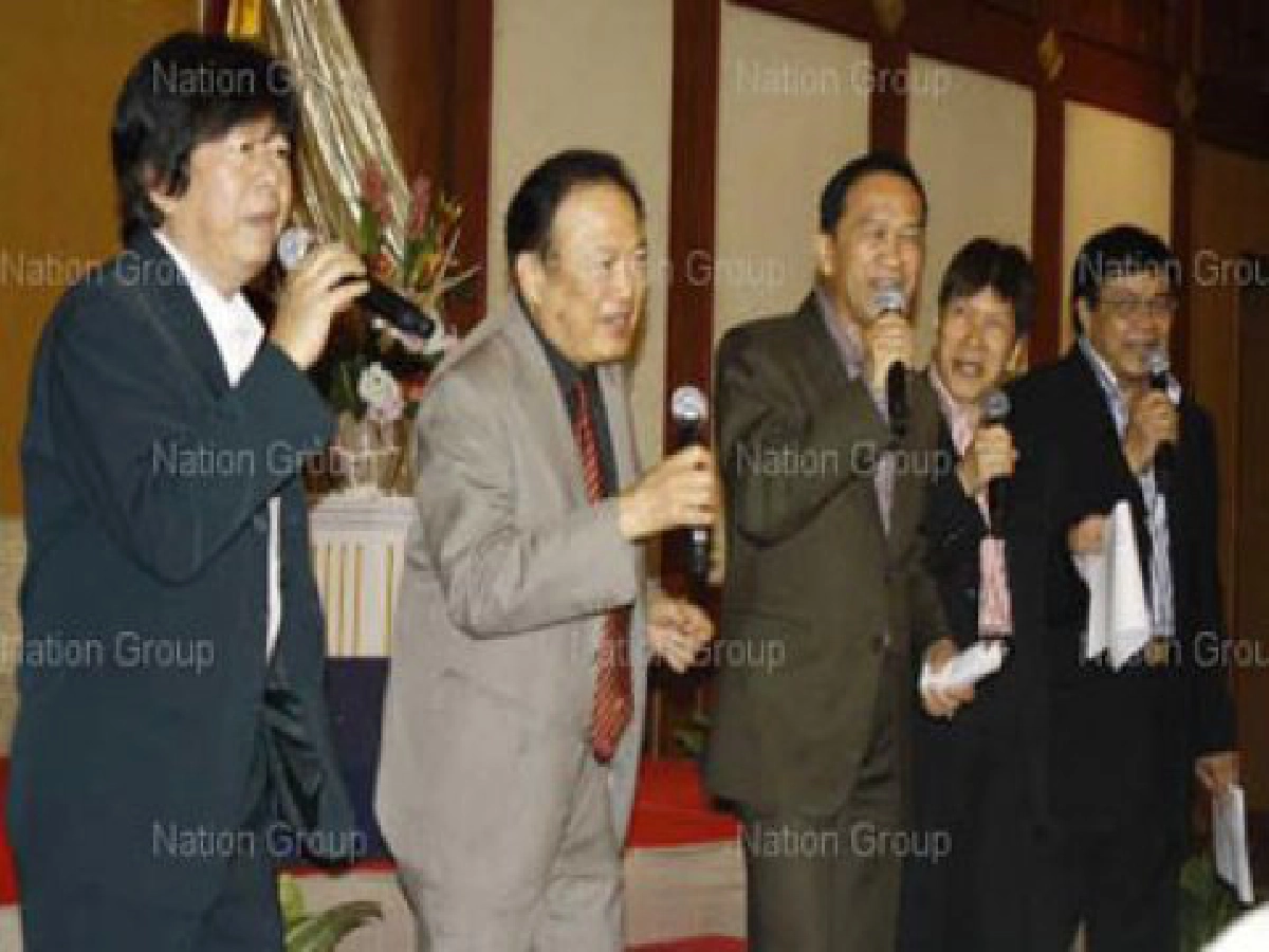 มองผ่านเลนส์คม - ดิ อิมพอสซิเบิ้ล มองผ่านเลนส์คม - ดิ อิมพอสซิเบิ้ล