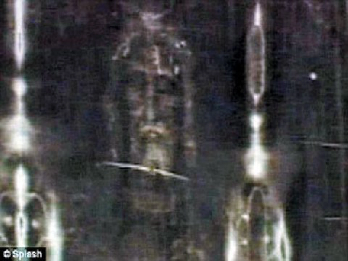 สร้างภาพพระเยซูจากผ้าคลุมตูริน สร้างภาพพระเยซูจากผ้าคลุมตูริน