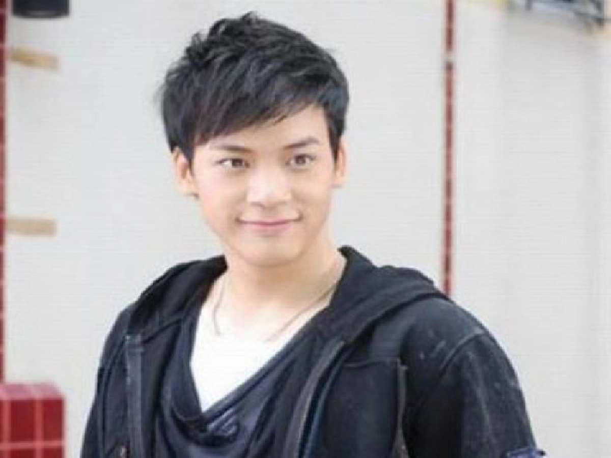 "บี้" เตรียมคอนเสิร์ตใหญ่
"บี้" เตรียมคอนเสิร์ตใหญ่