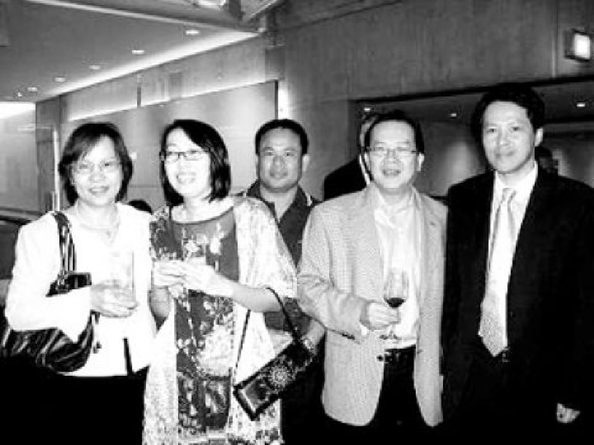 ชุมชนไทยในต่างแดนประจำวันอาทิตย์ที่4เมษายน2553