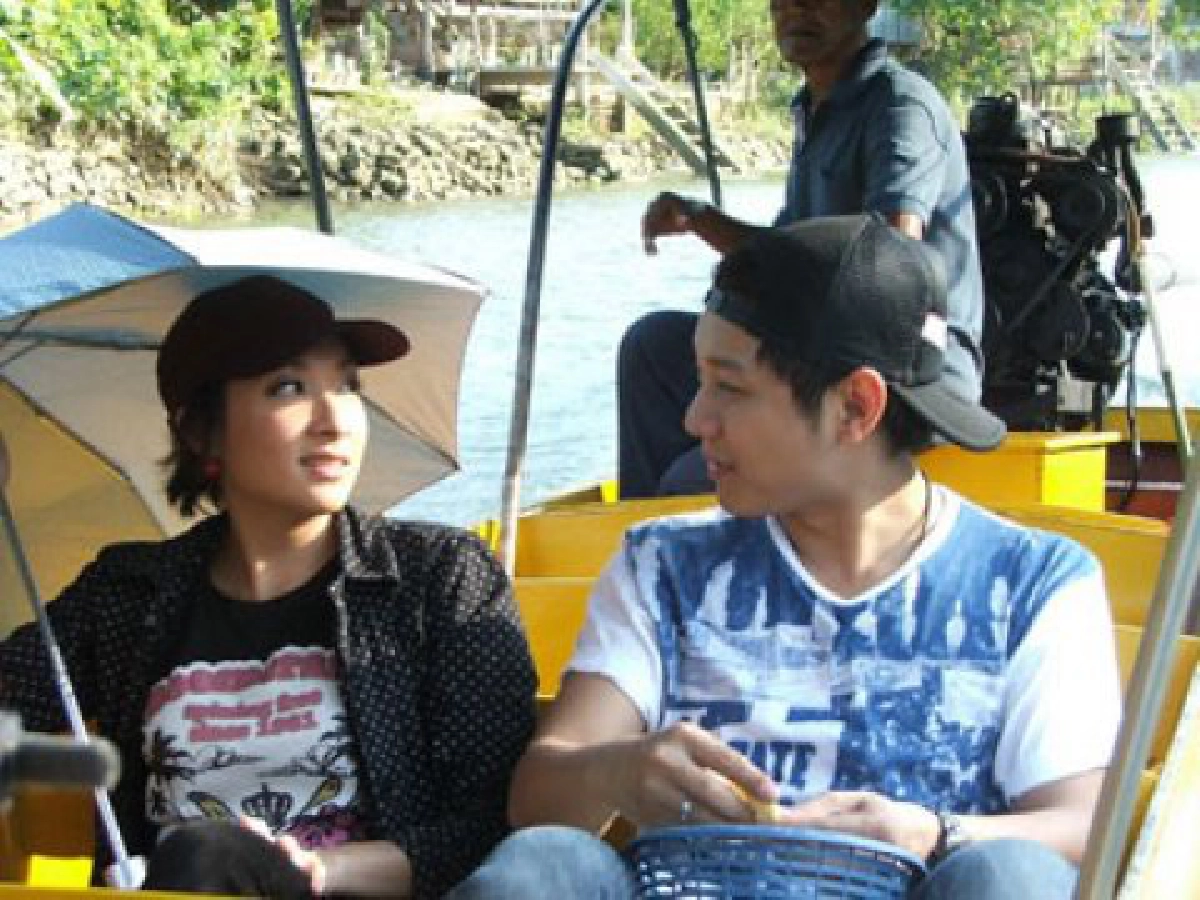 อังคารที่ 6 เมษายน 2553

