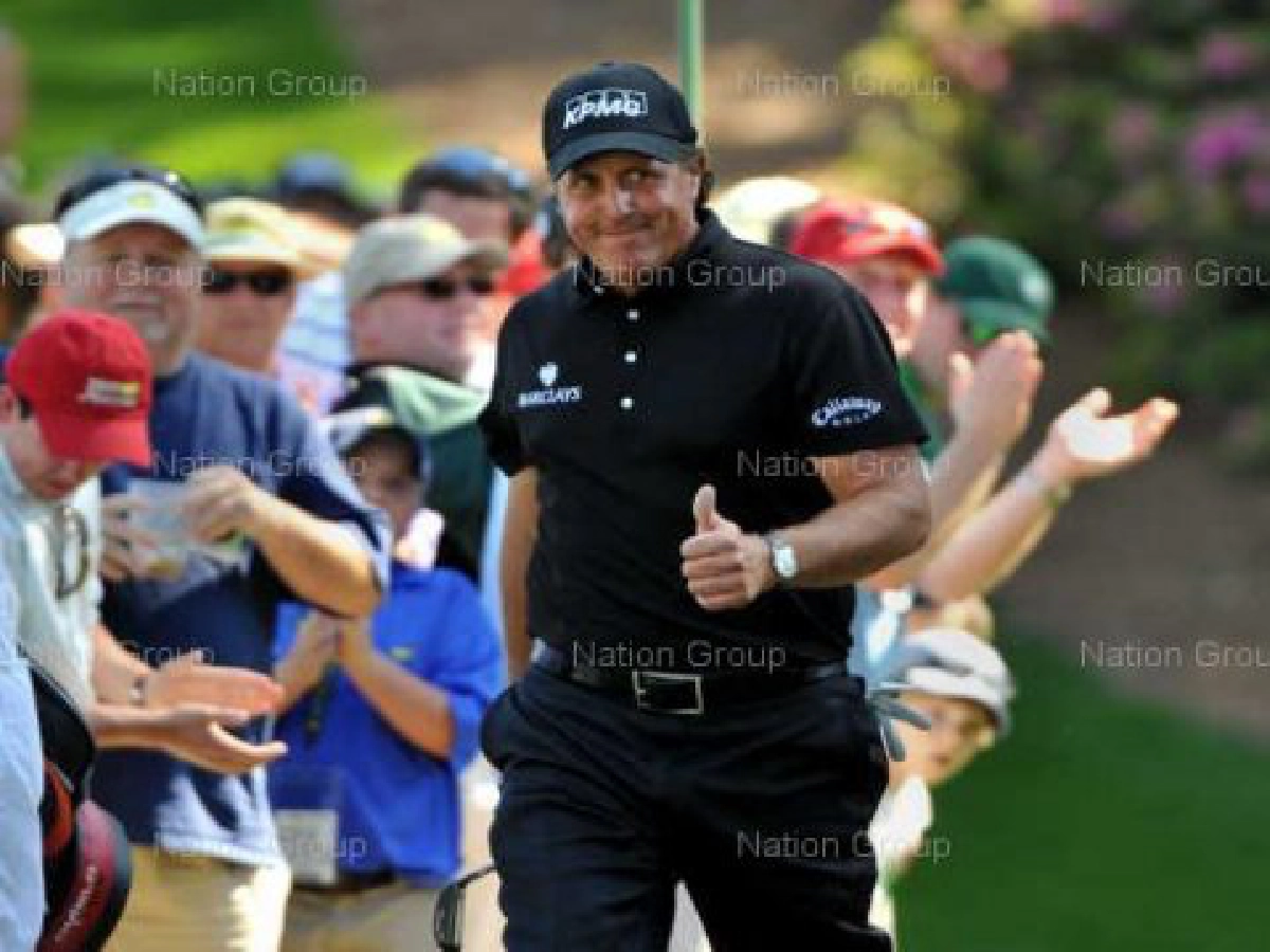 "ฟิล"น้ำตาร่วงคว้าแชมป์กอล์ฟเดอะมาสเตอร์ส
"ฟิล"น้ำตาร่วงคว้าแชมป์กอล์ฟเดอะมาสเตอร์ส