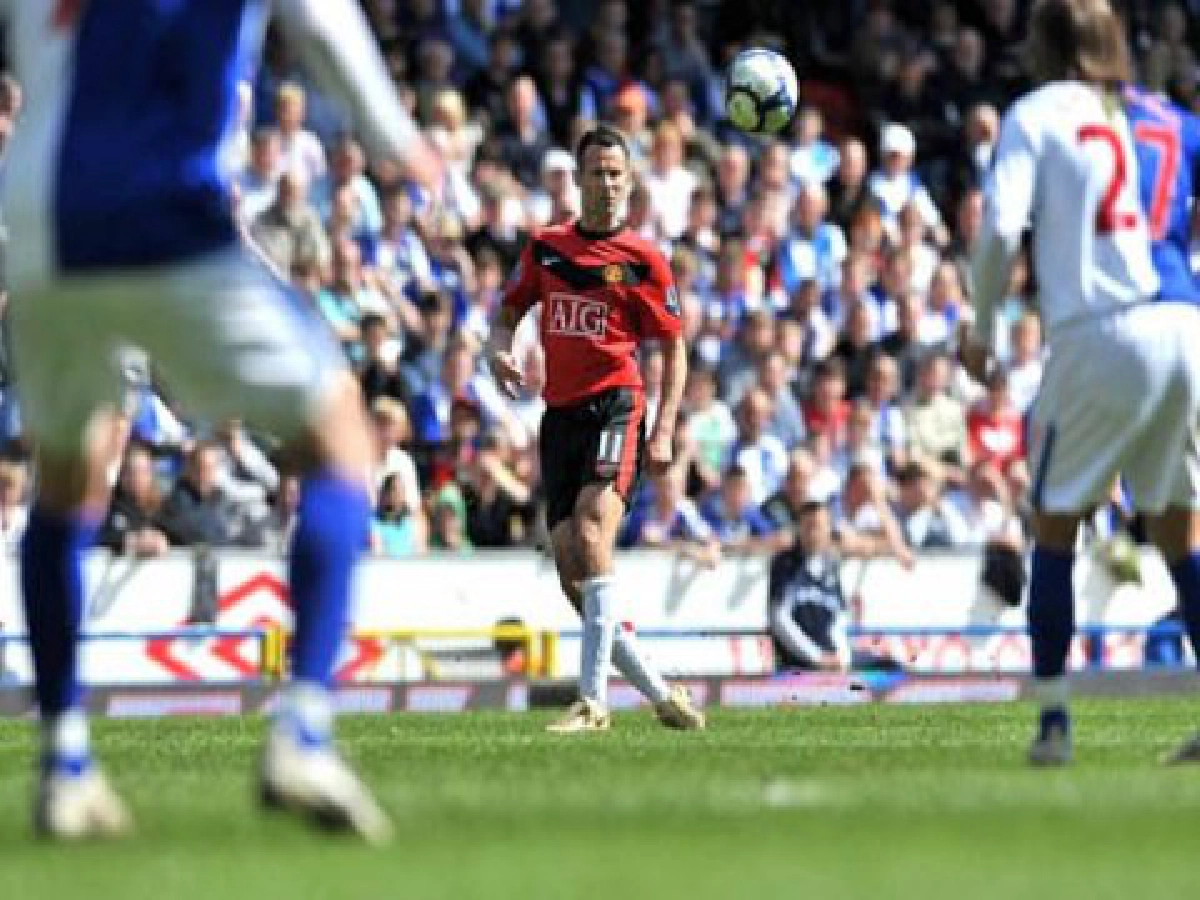 "ผีแดง"ชวดขึ้นจ่าฝูงบุกเจ๊า"กุหลาบ"0-0 "ผีแดง"ชวดขึ้นจ่าฝูงบุกเจ๊า"กุหลาบ"0-0