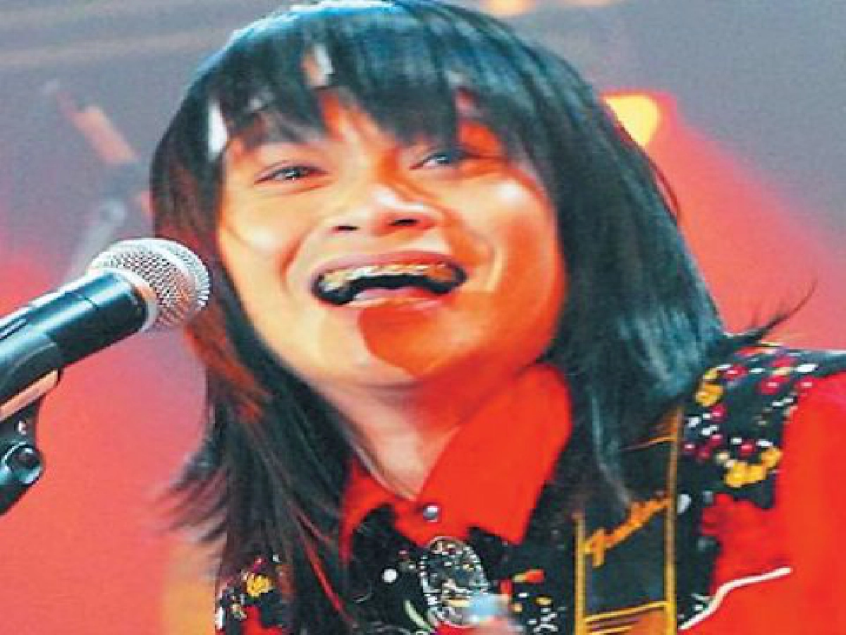 แซ่ดทะลุทุ่งประจำวันที่16เมย.53 แซ่ดทะลุทุ่งประจำวันที่16เมย.53