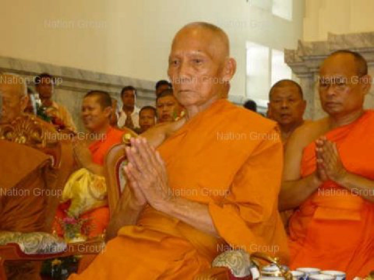สำนักธรรมวัดโสธรแตกพระครูแห่ย้าย-สึกหนีปัญหา สำนักธรรมวัดโสธรแตกพระครูแห่ย้าย-สึกหนีปัญหา