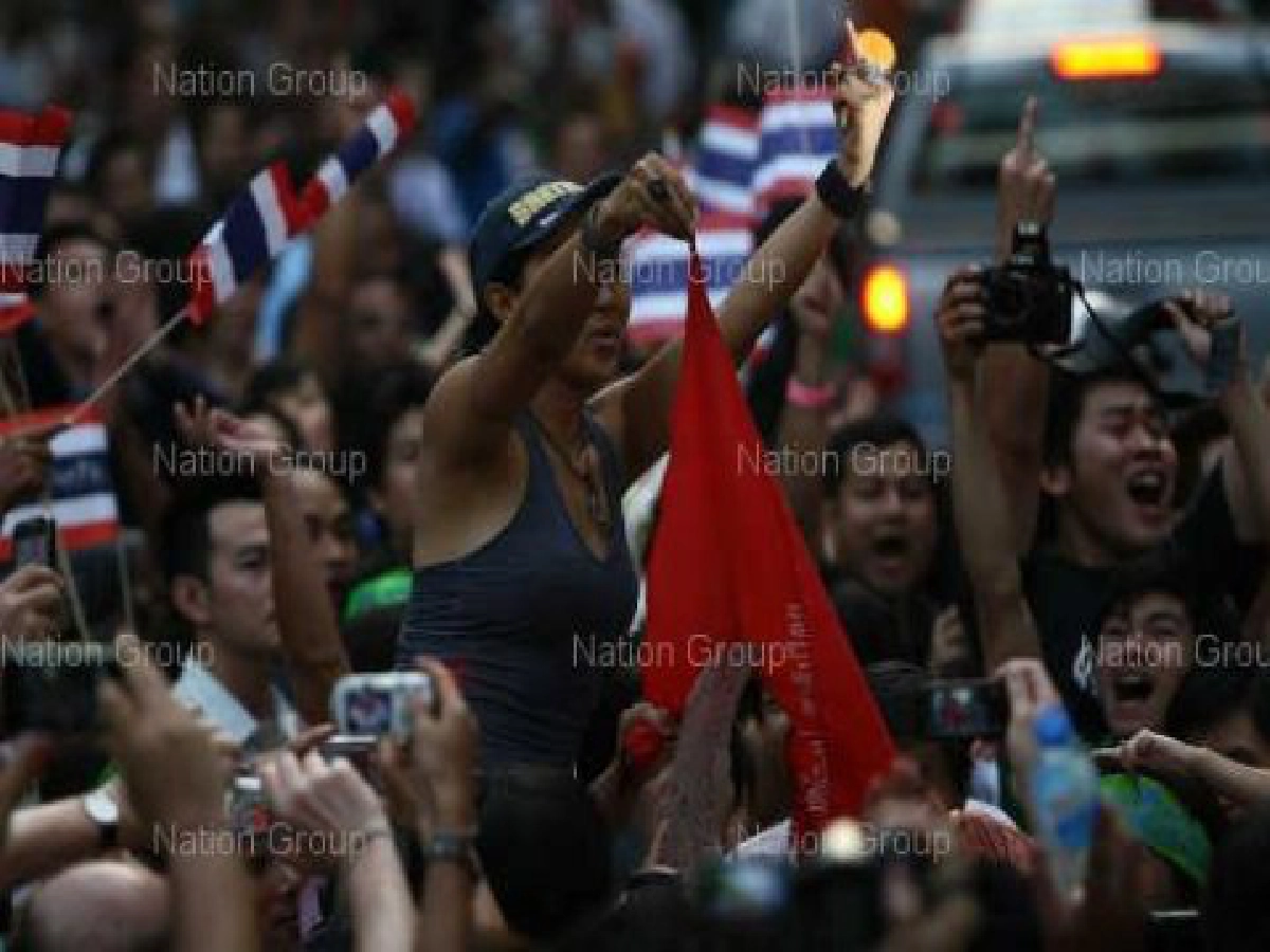 "ปทีป"หนักใจคุมม็อบ2ฝ่ายปัดตอบตร.เกียร์ว่าง  