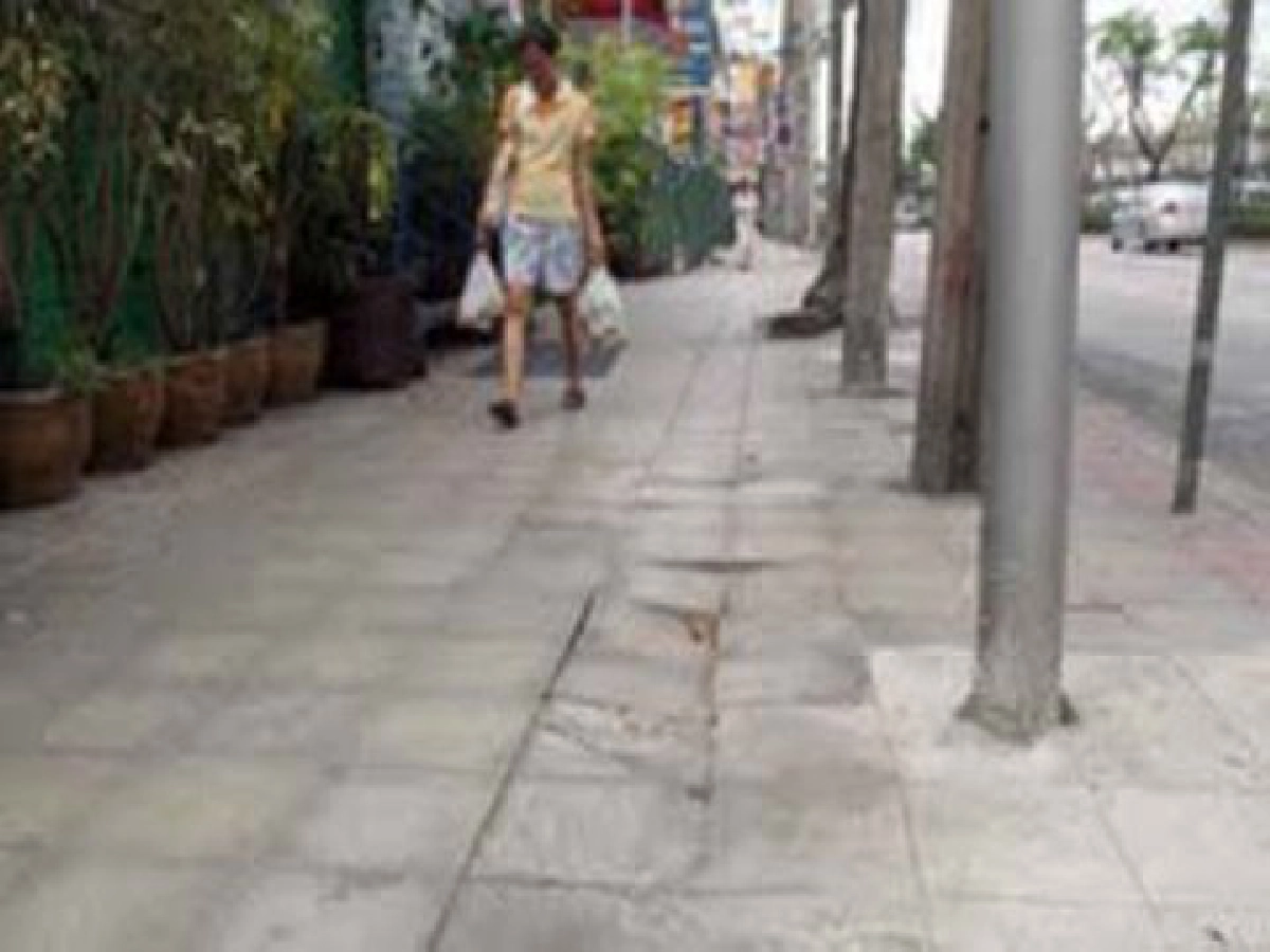 กลางคืนมองไม่เห็น กลางคืนมองไม่เห็น
