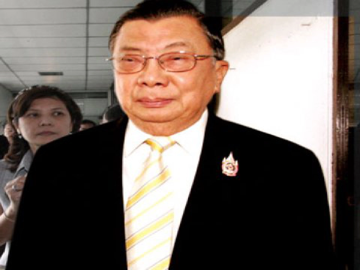 "ดาวแดง" ในคืนดับ "ดาวแดง" ในคืนดับ