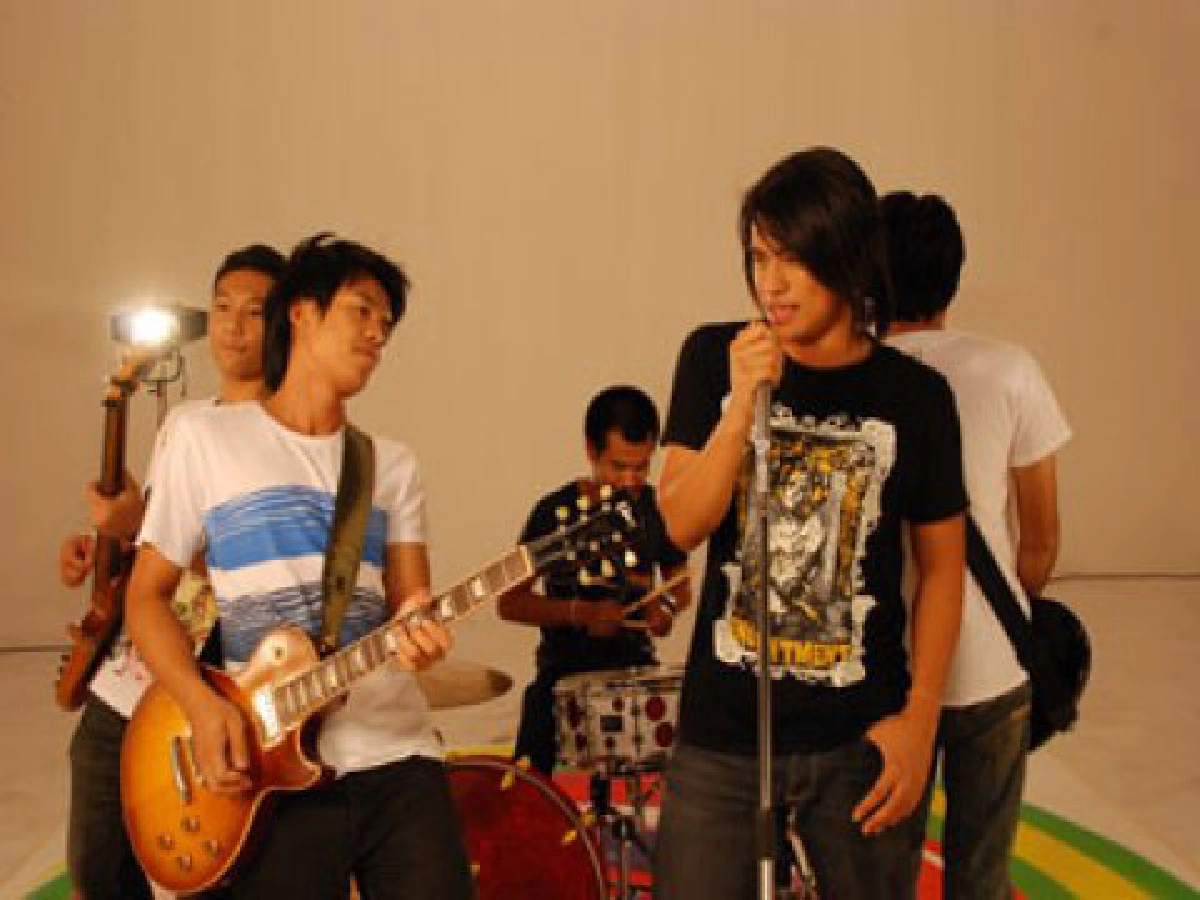 ไอ..น้ำ ประชัน โปงลางฯ ครั้งแรก!!
ระดมความฮา โจ๊ะ ครบรสในเพลง นัว ไอ..น้ำ ประชัน โปงลางฯ ครั้งแรก!!
ระดมความฮา โจ๊ะ ครบรสในเพลง นัว