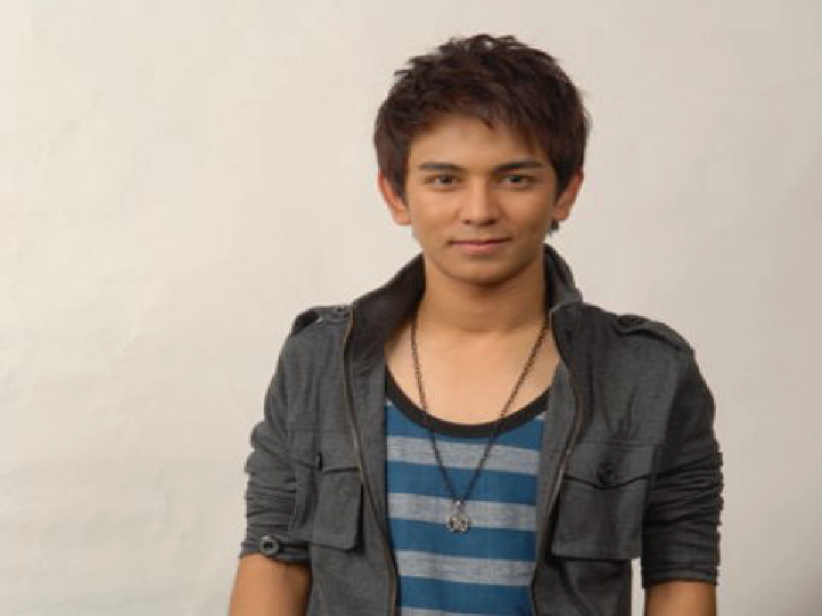 ศุกร์ที่ 7 พฤษภาคม 2553 ศุกร์ที่ 7 พฤษภาคม 2553
