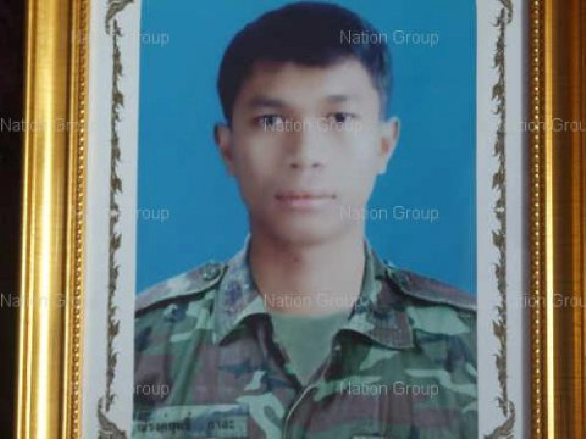พระราชทานเพลิงศพพลทหาร"ณรงค์ฤทธิ์"แล้ว พระราชทานเพลิงศพพลทหาร"ณรงค์ฤทธิ์"แล้ว