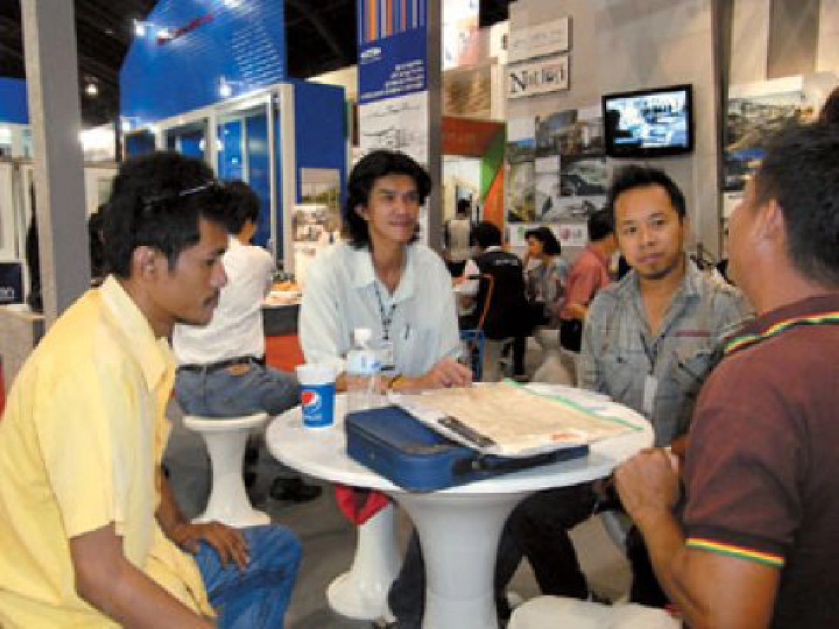  การตัดสินใจลงทุนปี 53ของผู้อ่านและแฟนรายการอยู่สบาย
