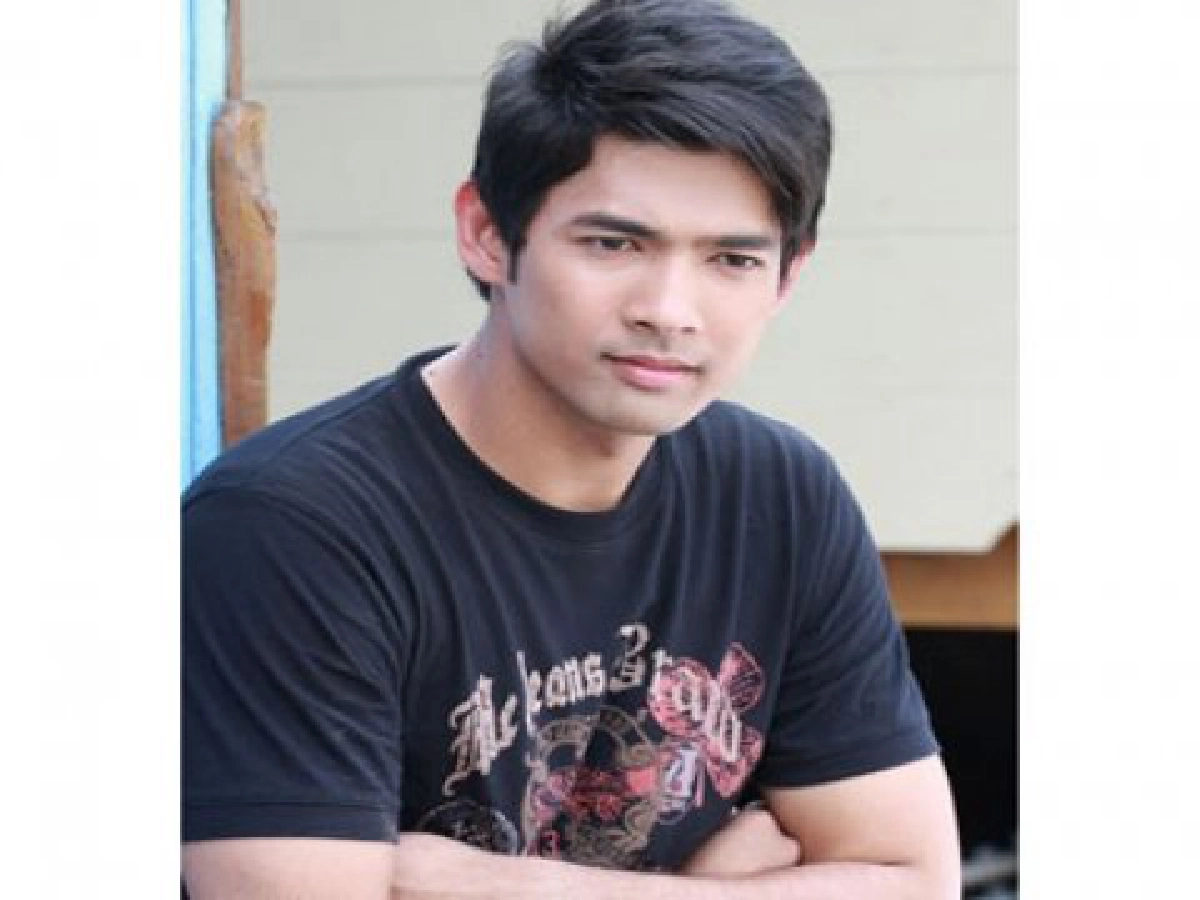 เสาร์ที่ 8 พฤษภาคม 2553
เสาร์ที่ 8 พฤษภาคม 2553