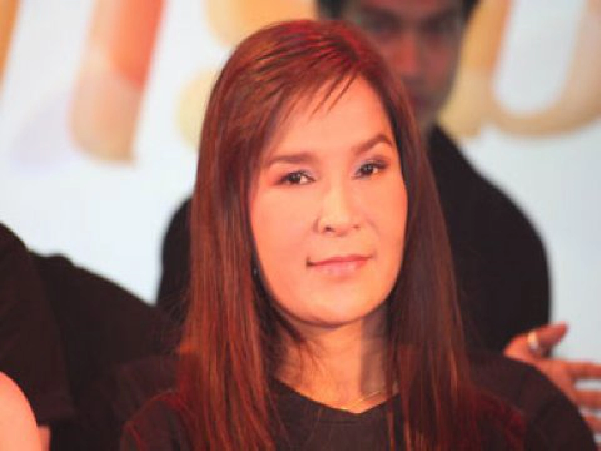 แซดทะลุทุ่ง (ศุกร์ที่ 14 พ.ค.53)
แซดทะลุทุ่ง (ศุกร์ที่ 14 พ.ค.53)