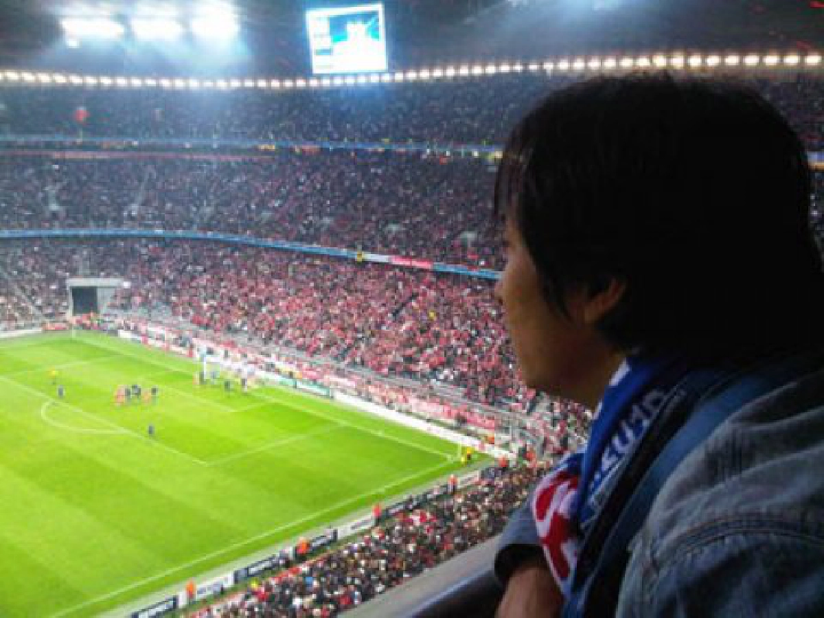 Countdown to Madrid 2010
กนก รัตน์ฯ มองนัดชิง ?
Countdown to Madrid 2010
กนก รัตน์ฯ มองนัดชิง ?