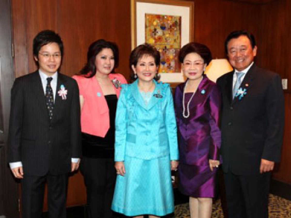 "ครอบครัวไทยมีสุขฯ" ปลุกคนรุ่นใหม่ตามรอย
"ครอบครัวไทยมีสุขฯ" ปลุกคนรุ่นใหม่ตามรอย