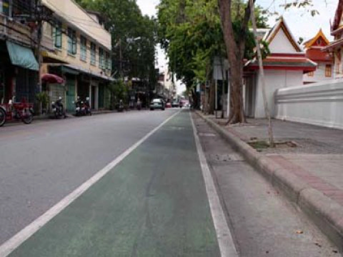 กีดขวางทางจักรยาน กีดขวางทางจักรยาน